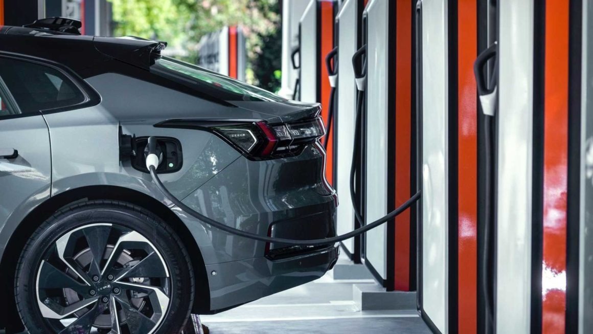 Baterias de Lítio para Carros: O Futuro da Mobilidade Elétrica