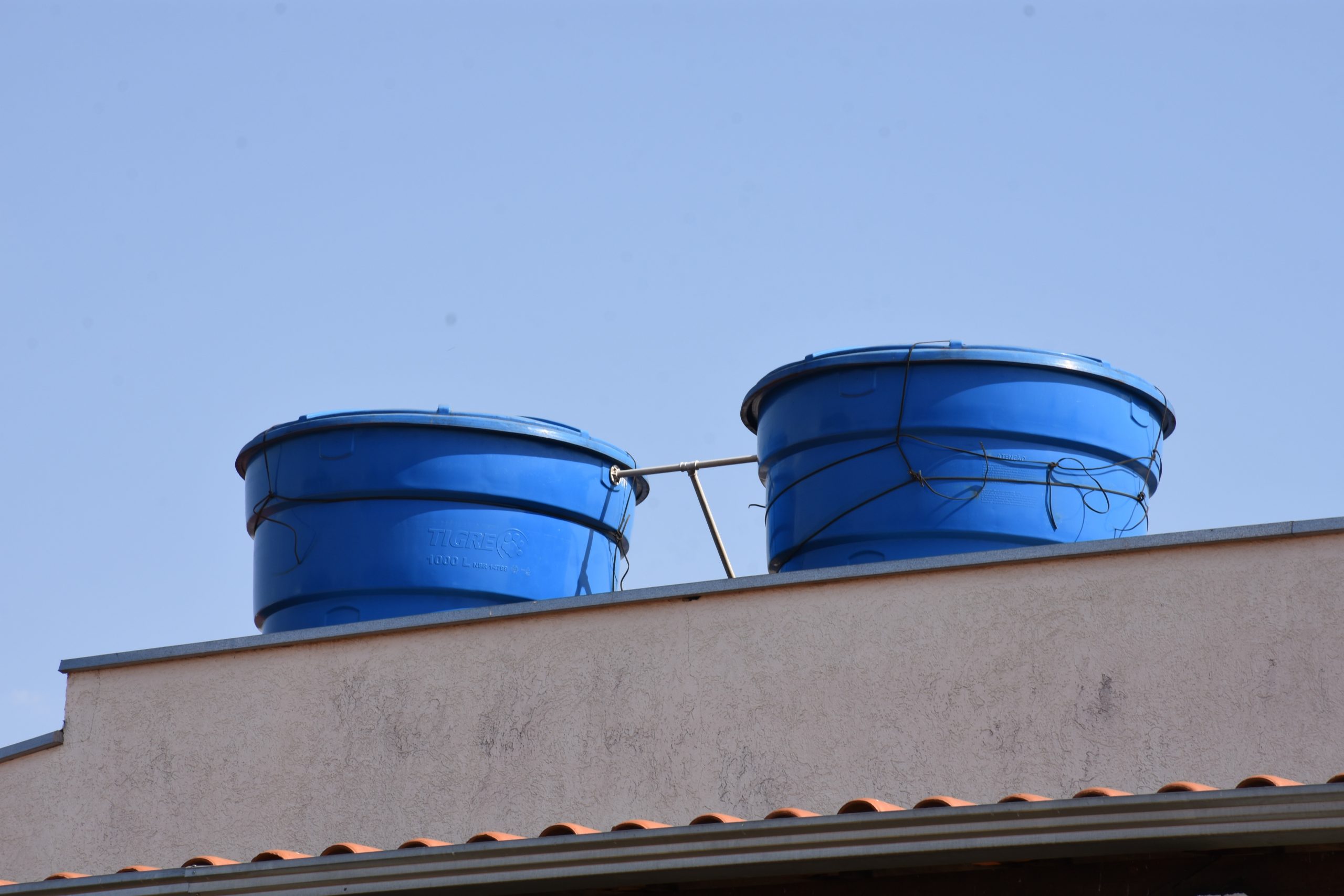 Economize Água e Dinheiro: Por Que Ter Uma Caixa d’Água é a Melhor Escolha